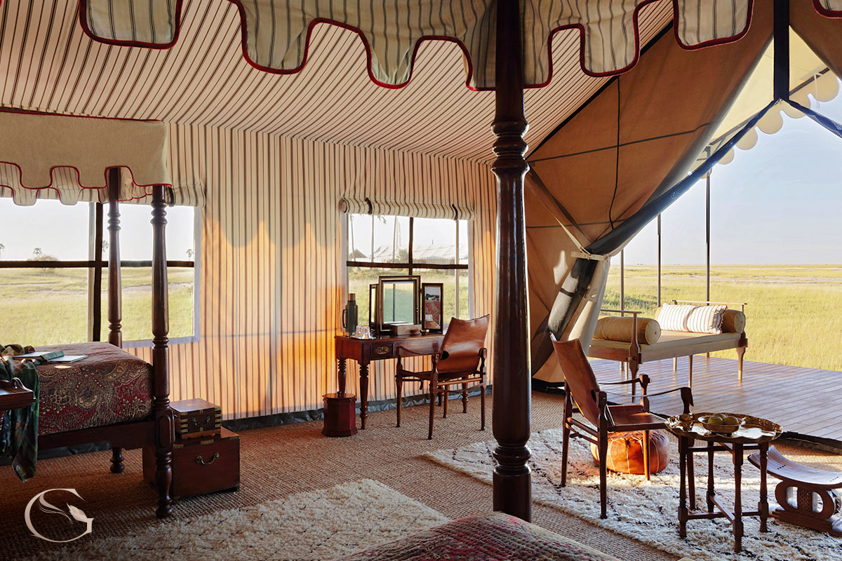 Suite at San Camp Botswana